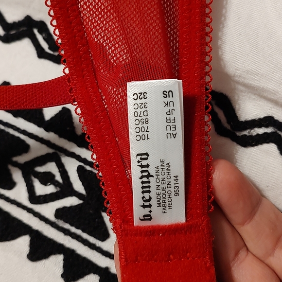❤️NWT b.tempt'd Ladie'/Teens Ciao Bella Balconette Underwire Bra, Red Floral 32C - Picture 11 of 11